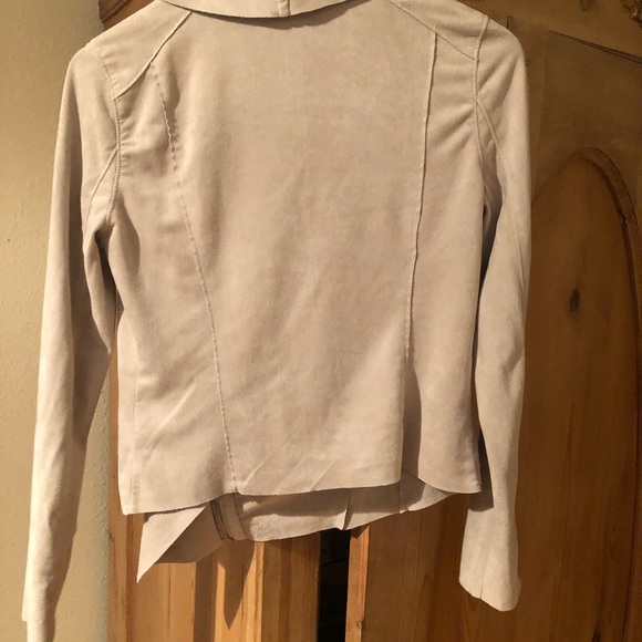 NWT zipper top - Picture 3 of 4